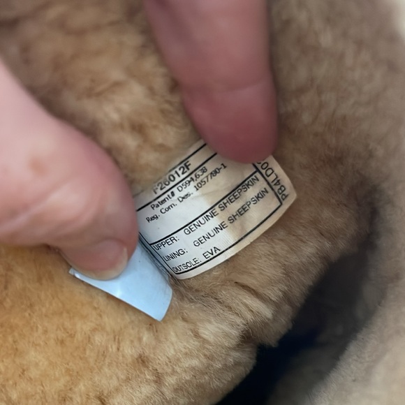 Classic tall camel Ugg boots, size 8 - Picture 6 of 6